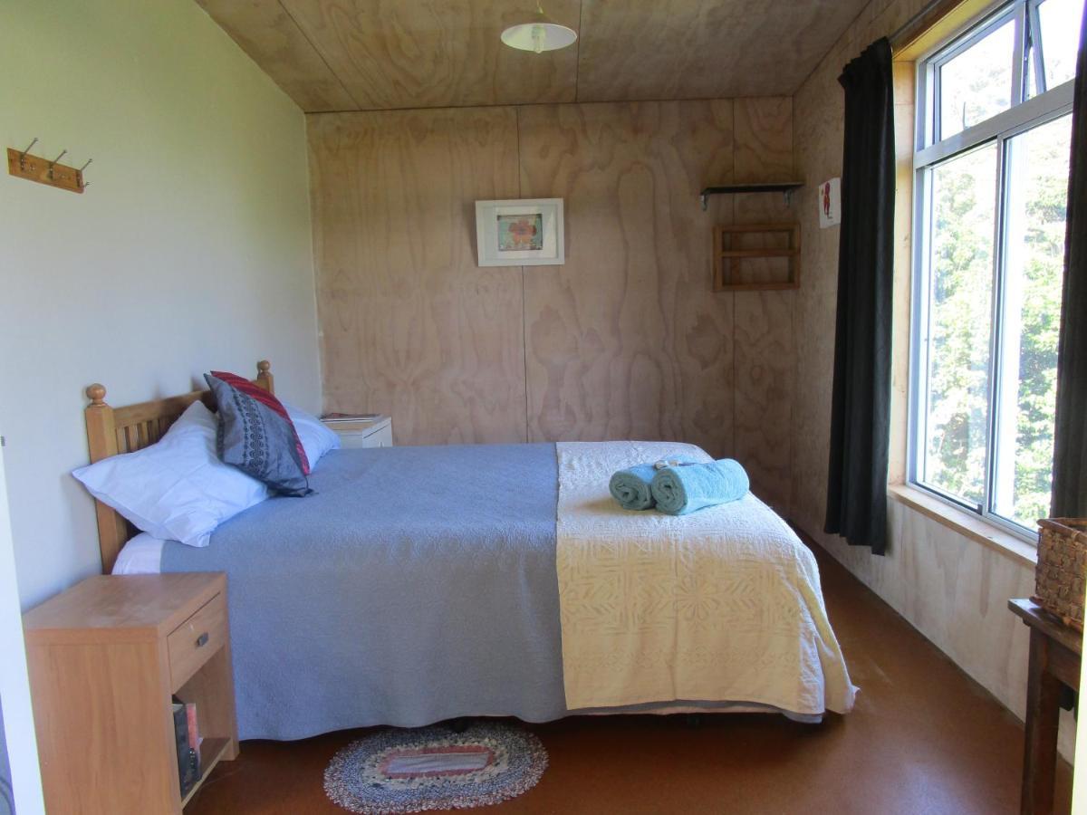 Mulberry Grove Retreat Bed & Breakfast Tryphena Eksteriør bilde