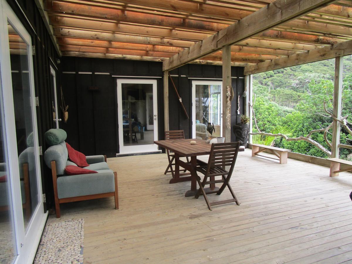 Mulberry Grove Retreat Bed & Breakfast Tryphena Eksteriør bilde